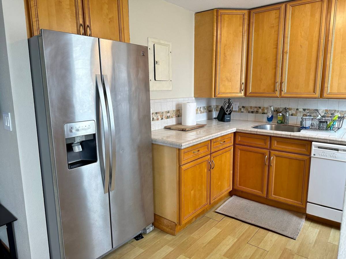 Condo for rent at 419 A Atkinson Dr, Honolulu, HI 96814