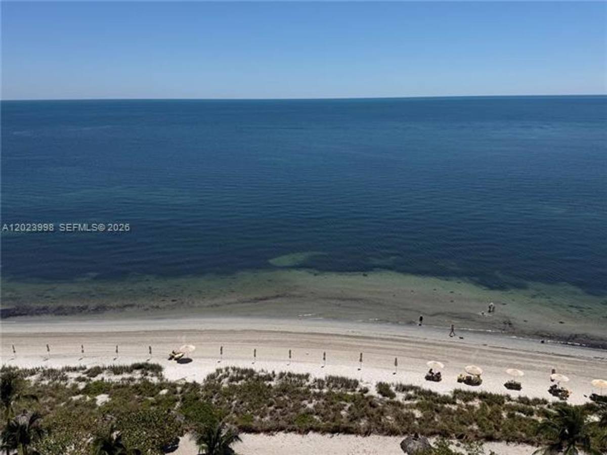 Condo for rent at 1111 Crandon Blvd, Key Biscayne, FL 33149