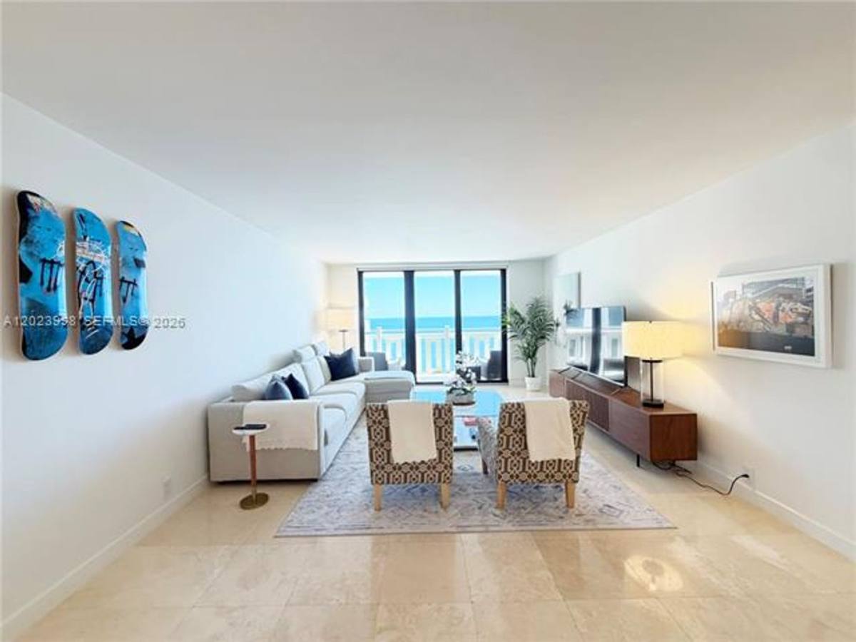 Condo for rent at 1111 Crandon Blvd, Key Biscayne, FL 33149