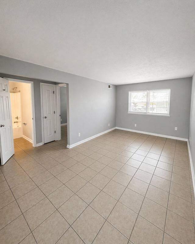 Apartment for rent at 401 N Main St #6A, Franklin, IN 46131