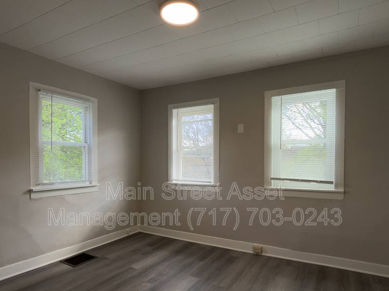 Townhouse for rent at 129 N Prince St, Millersville, PA 17551