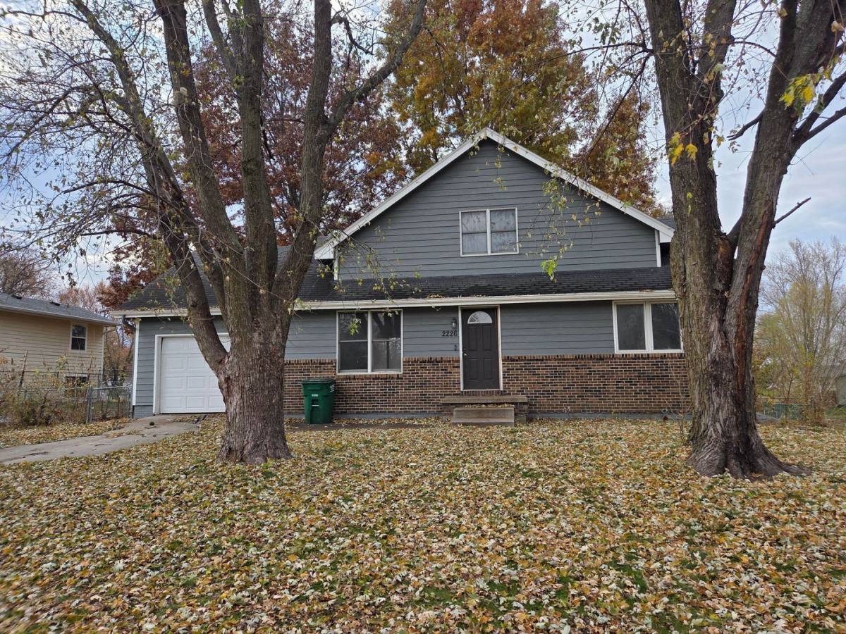 House for rent at 2226 Norwood Dr, Norwalk, IA 50211