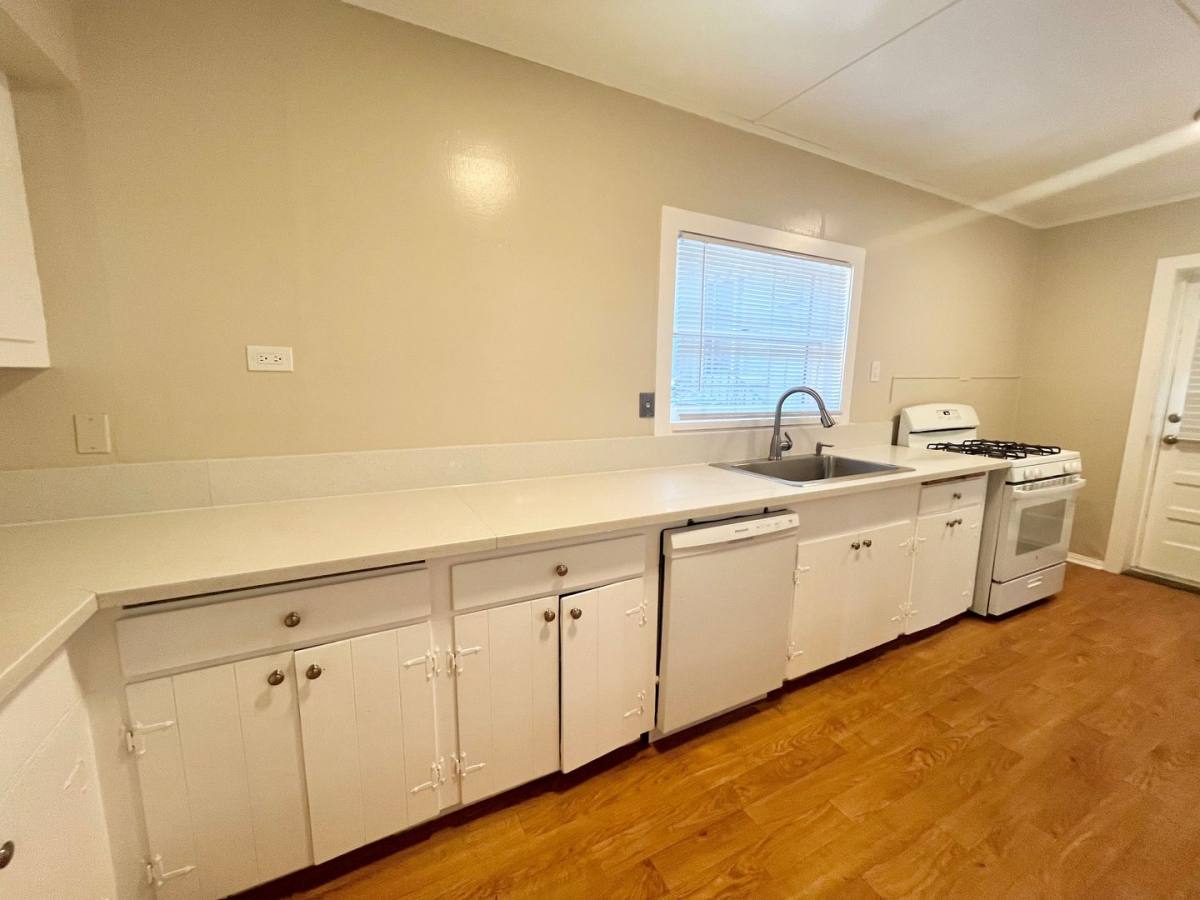 Apartment for rent at 264 Avalon Dr, Vista, CA 92084