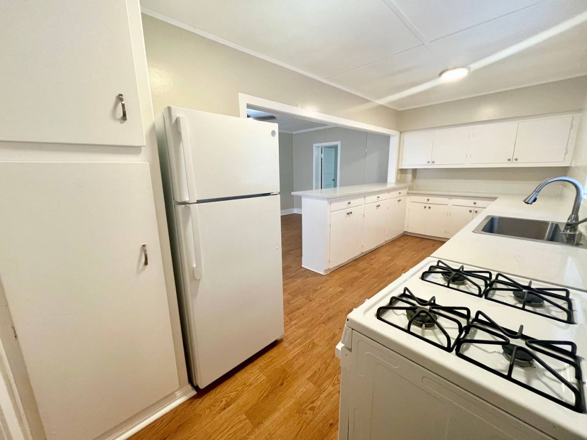 Apartment for rent at 264 Avalon Dr, Vista, CA 92084