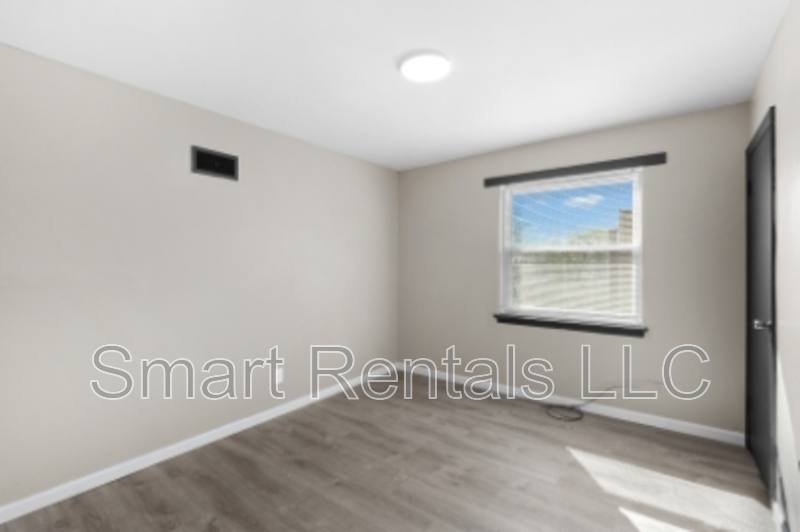 Apartment for rent at 3112 Arsenal St #9, Saint Louis, MO 63118