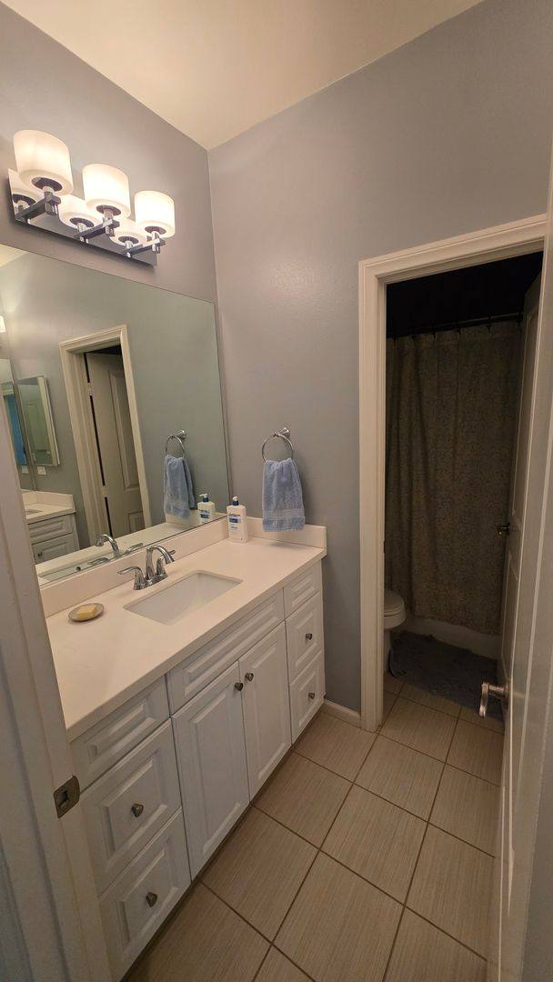 Townhouse for rent at 44096 Calle Allicante, Temecula, CA 92592