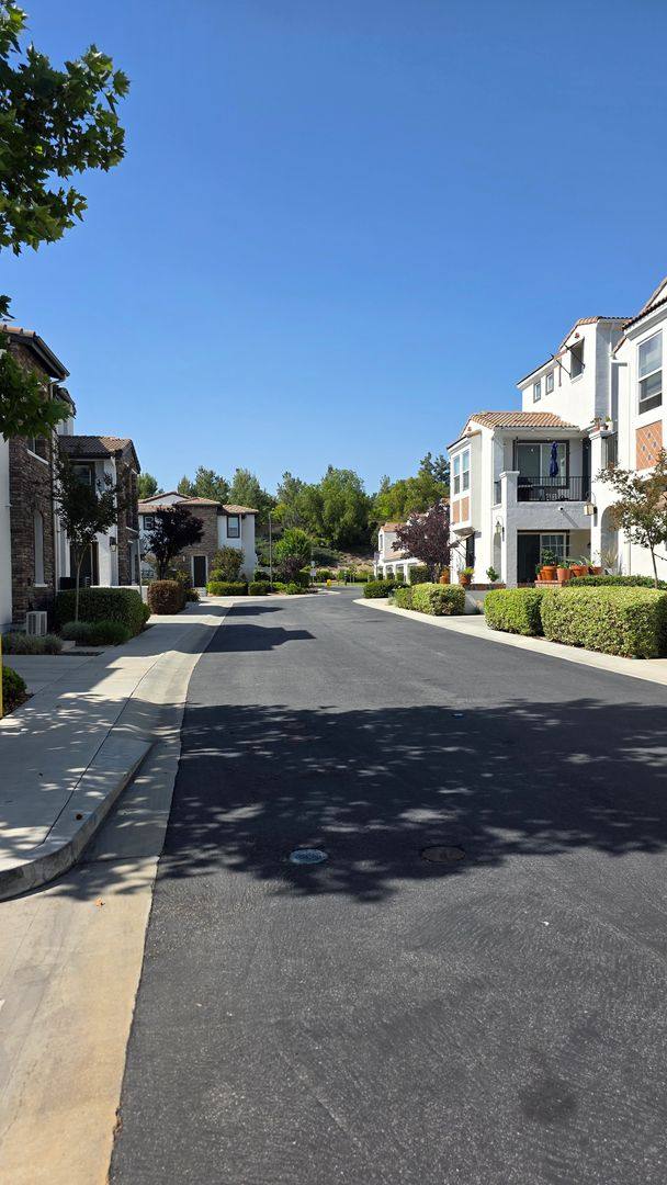 Townhouse for rent at 44096 Calle Allicante, Temecula, CA 92592