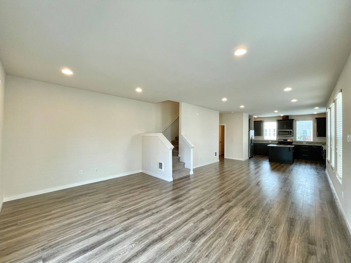 Townhouse for rent at 1921 129th Place SW, Everett, WA 98204