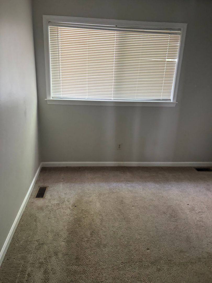 Townhouse for rent at 124 Governor Berkeley Rd #13, Williamsburg, VA 23185