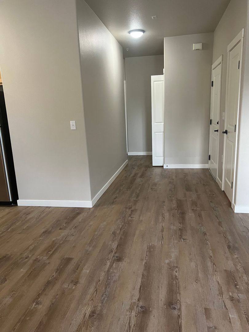Apartment for rent at 608 NE 86th St, Vancouver, WA 98665