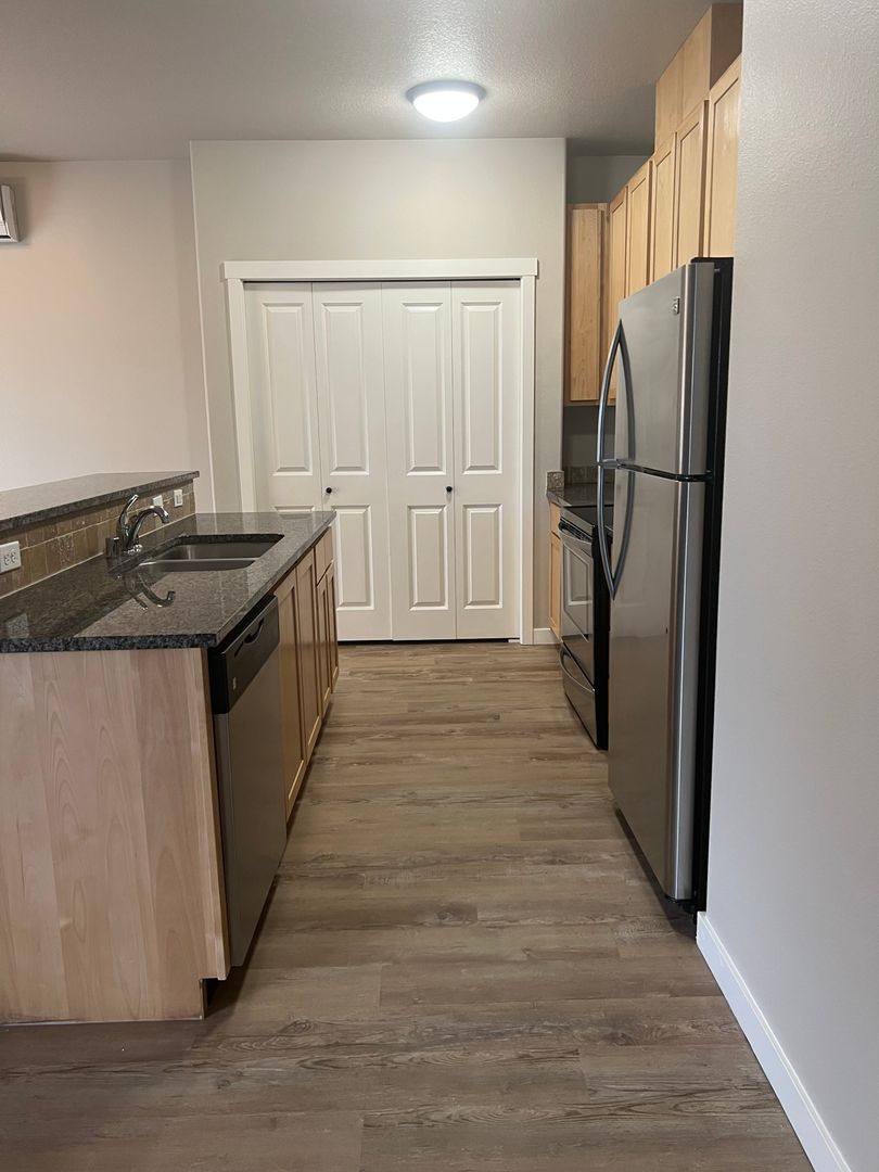 Apartment for rent at 608 NE 86th St, Vancouver, WA 98665