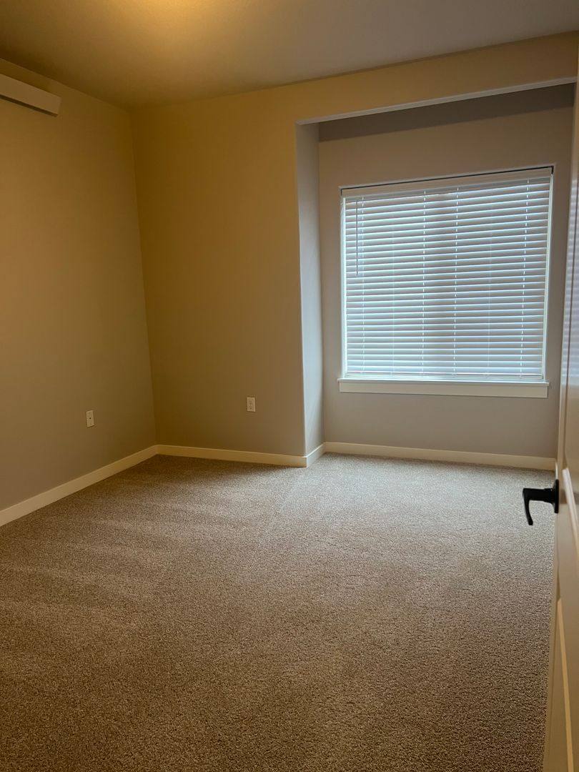 Apartment for rent at 608 NE 86th St, Vancouver, WA 98665