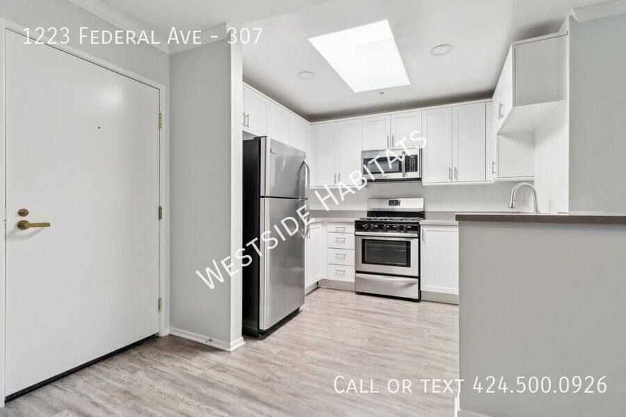 Apartment for rent at 1223 Federal Ave #307, Los Angeles, CA 90025