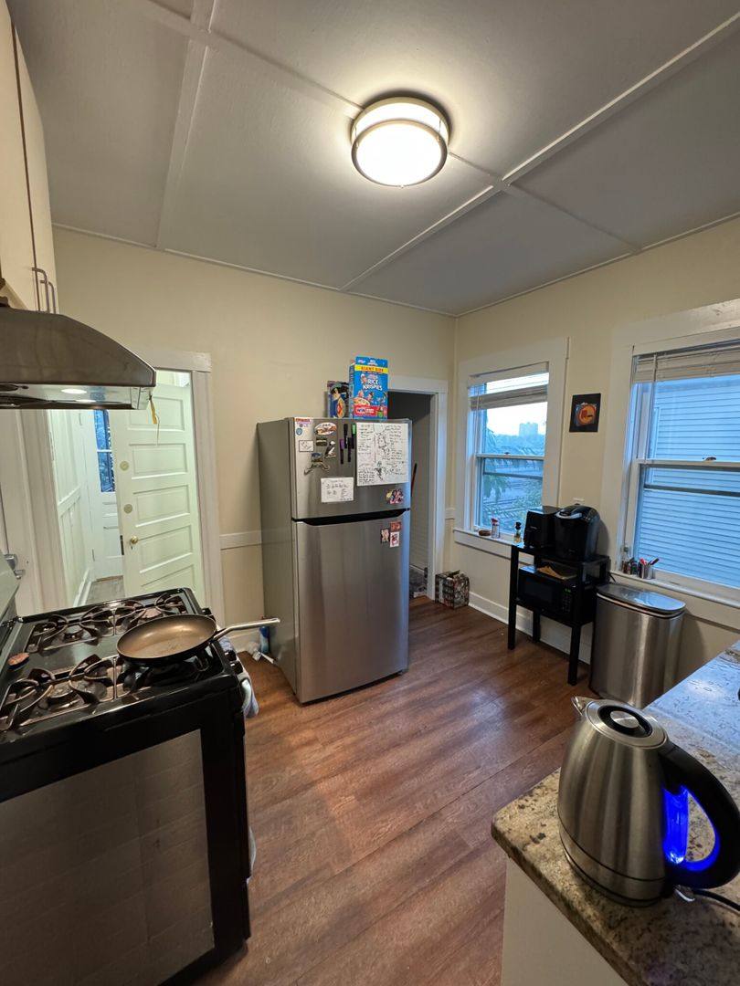 Apartment for rent at 73 Brighton Ave #15, Allston, MA 02134