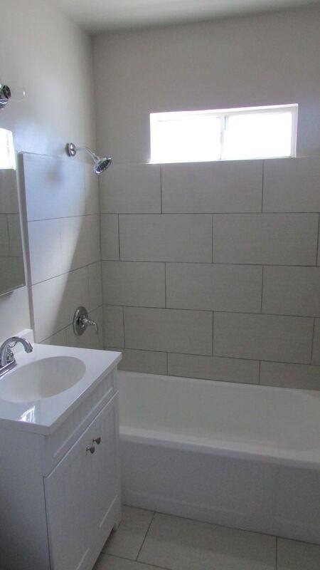 House for rent at 1323 S Highland Ave, Los Angeles, CA 90019