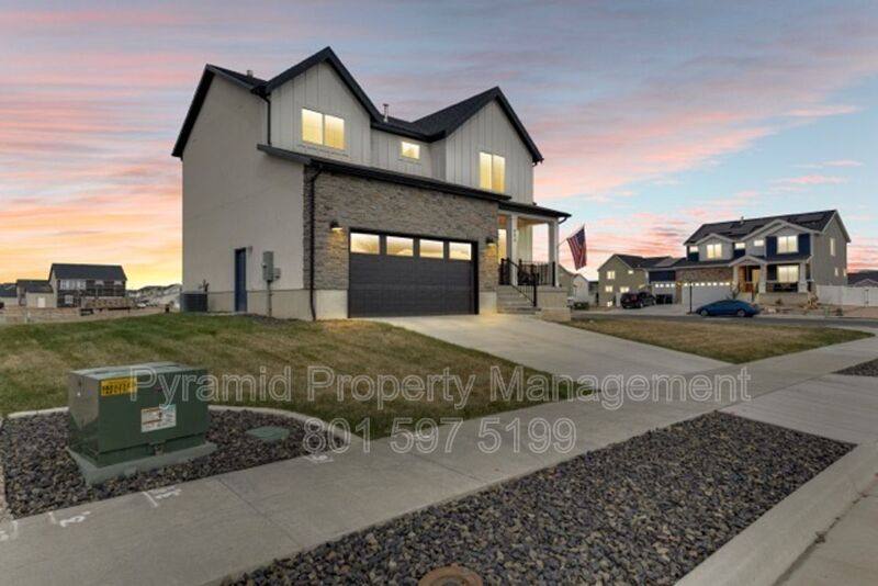 House for rent at 994 S 4090 W, Syracuse, UT 84075