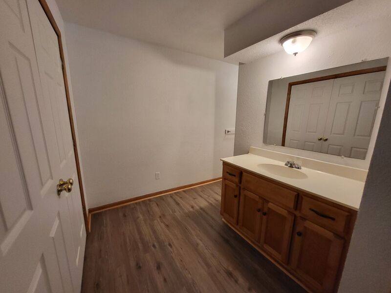 Apartment for rent at 1405 Neil Lane #133, Excelsior Springs, MO 64024