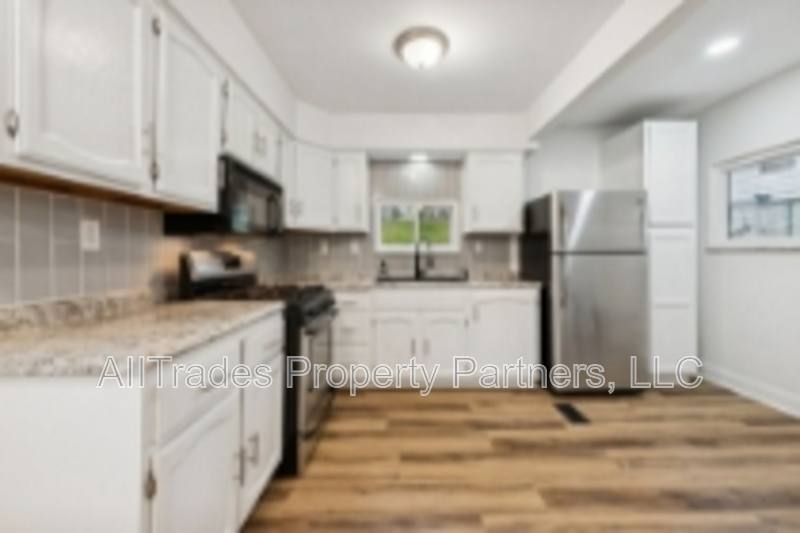 House for rent at 408 Chestnut St, McKeesport, PA 15132