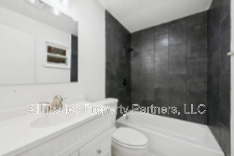 House for rent at 408 Chestnut St, McKeesport, PA 15132