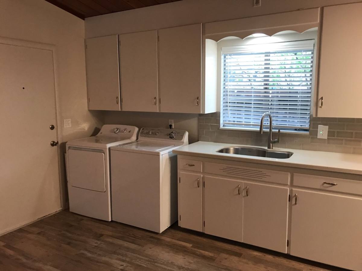 Apartment for rent at 515-517 K St, Davis, CA 95616