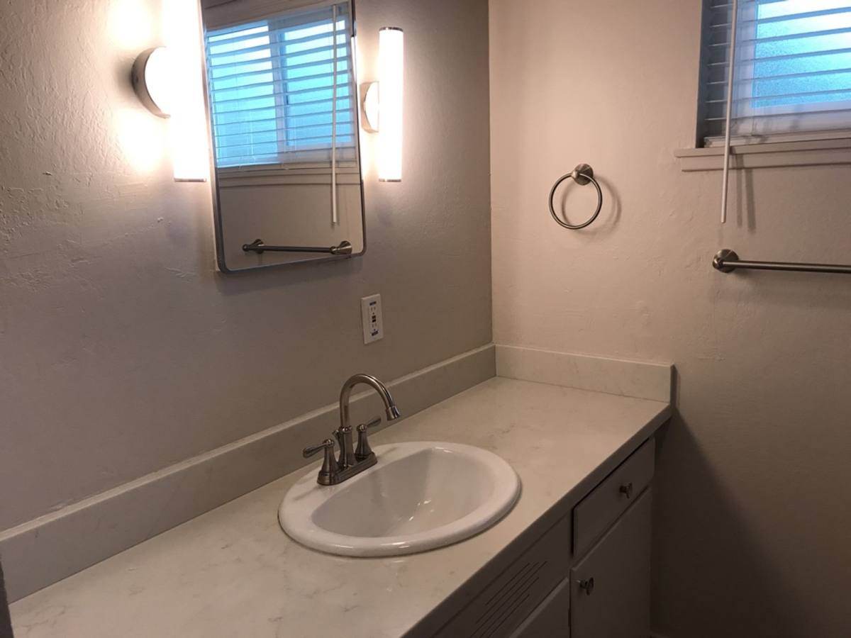 Apartment for rent at 515-517 K St, Davis, CA 95616