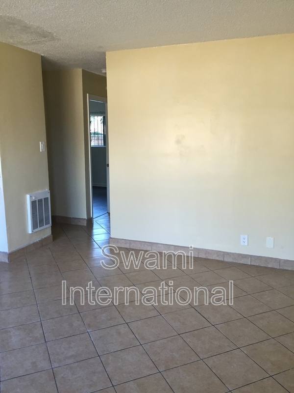 Apartment for rent at 7716 S Figueroa St #4, Los Angeles, CA 90003