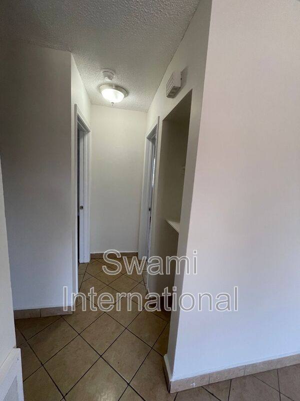 Apartment for rent at 7716 S Figueroa St #4, Los Angeles, CA 90003