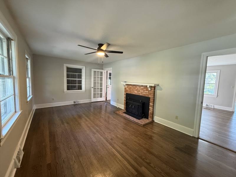 House for rent at 207 Belvedere Dr, Greenville, NC 27834
