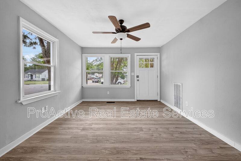 House for rent at 900 Partridge Ave, Chesapeake, VA 23324