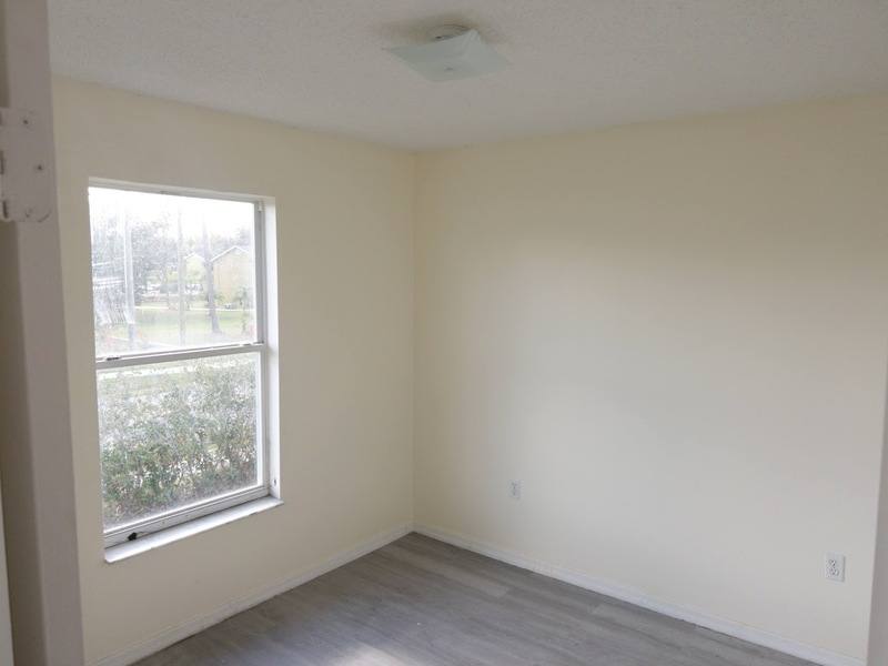 Apartment for rent at 271 Hart Lane #6, Kissimmee, FL 34743