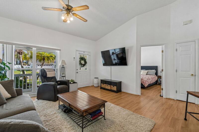 House for rent at 1898 76th Place N, Saint Petersburg, FL 33702