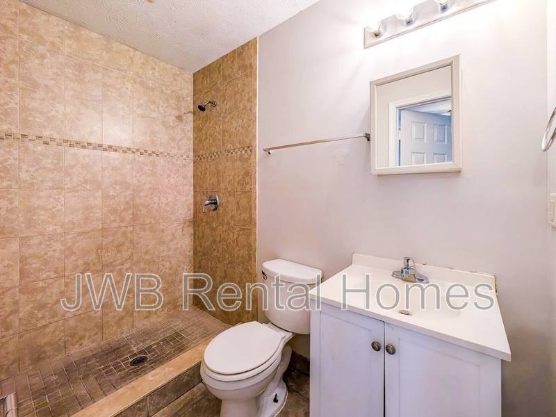 House for rent at 4503 Melvin Circle W, Jacksonville, FL 32210
