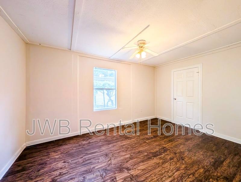 House for rent at 4503 Melvin Circle W, Jacksonville, FL 32210