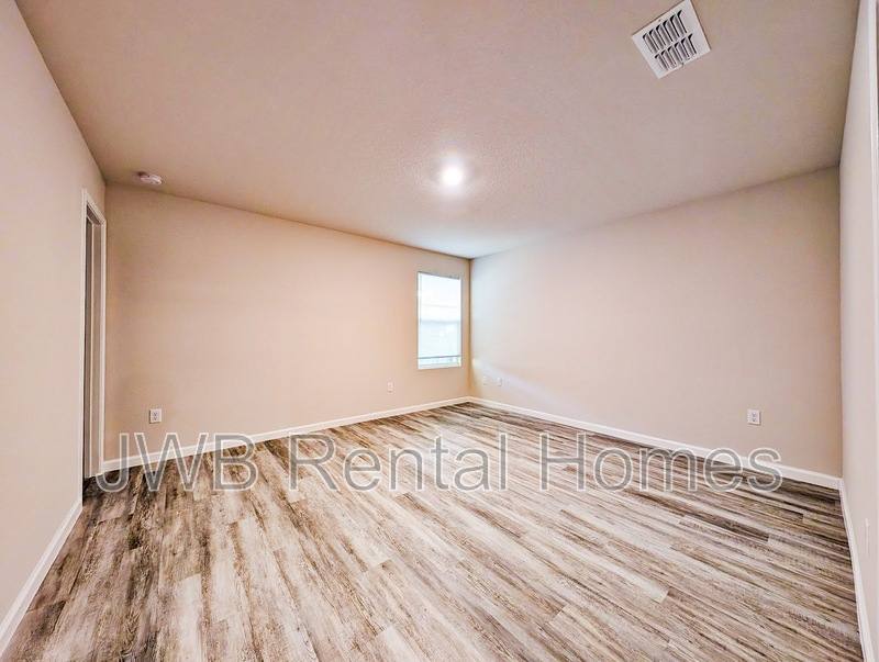 House for rent at 1923 Broadway Ave, Jacksonville, FL 32209