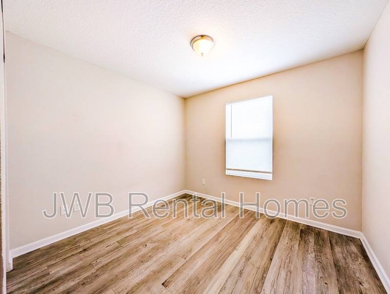 Townhouse for rent at 8460 McGirts Village Lane, Jacksonville, FL 32210