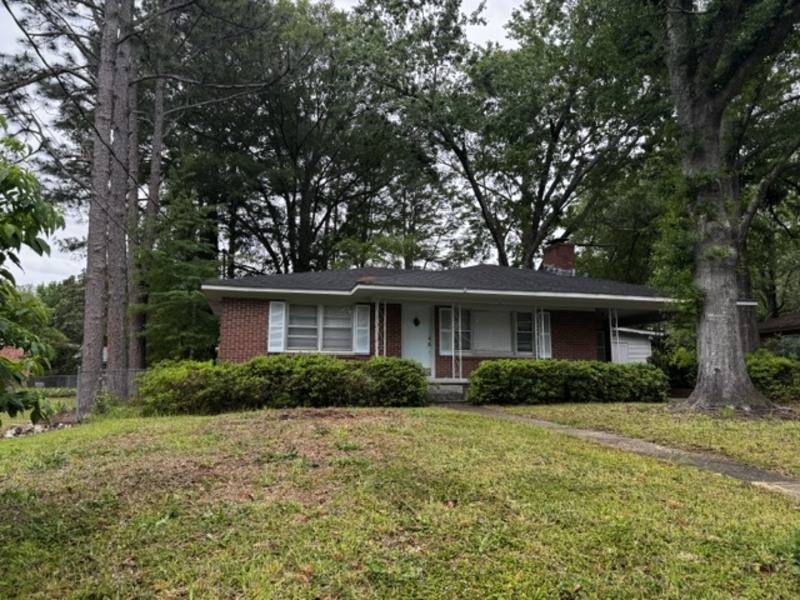 House for rent at 2414 Slay Dr, Greenville, NC 27858