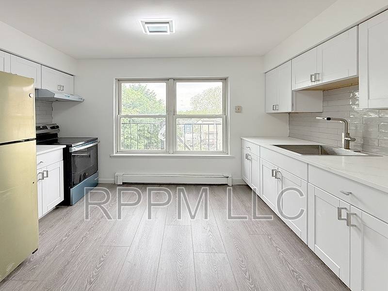 Apartment for rent at 19 Van Rensselear St #8, Belleville, NJ 07109
