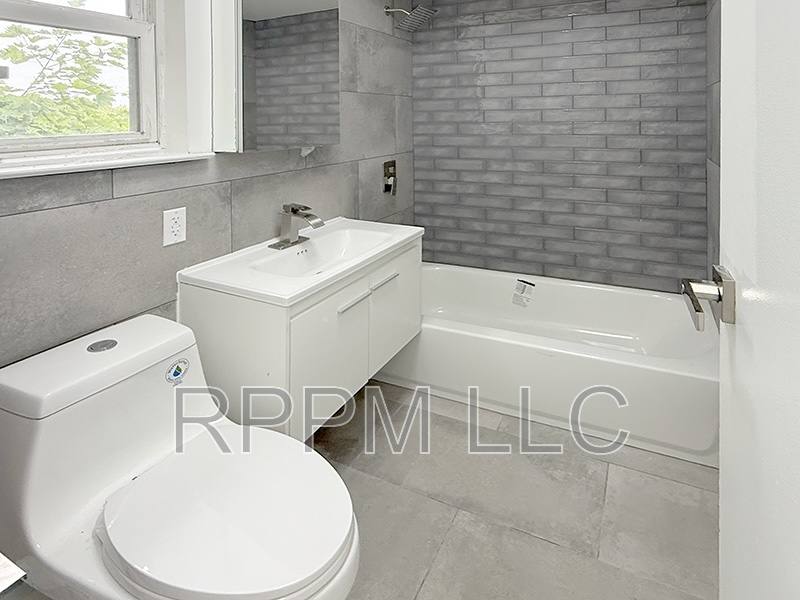 Apartment for rent at 19 Van Rensselear St #8, Belleville, NJ 07109