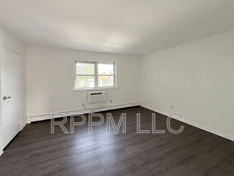 Apartment for rent at 19 Van Rensselear St #8, Belleville, NJ 07109