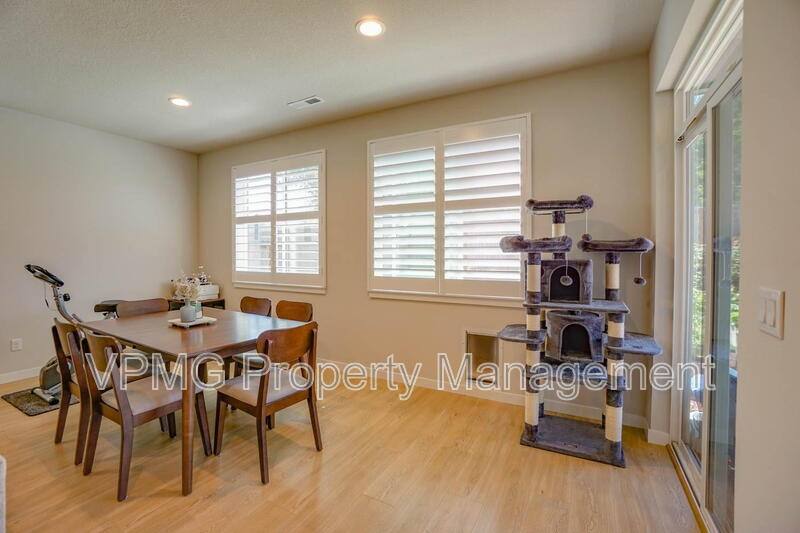 House for rent at 18404 NE 43rd Ave, Vancouver, WA 98686