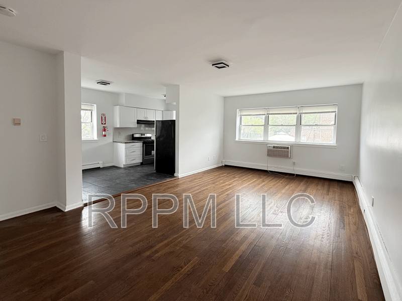Apartment for rent at 109 William St #4, Belleville, NJ 07109