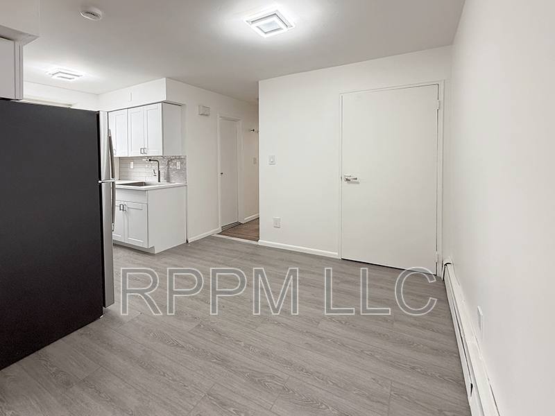 Apartment for rent at 109 William St #2, Belleville, NJ 07109