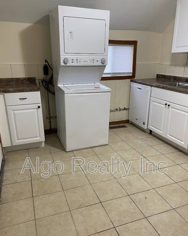 Apartment for rent at 4638 Camden Ave N #1, Minneapolis, MN 55412