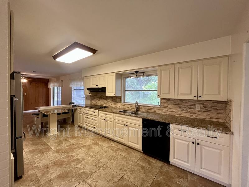 Apartment for rent at 58 Arnoni Dr, Dunedin, FL 34698