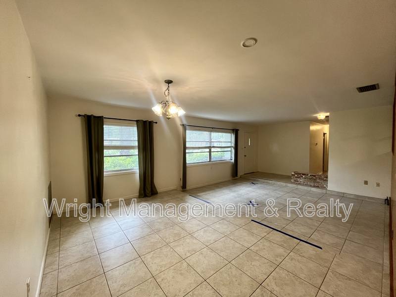Apartment for rent at 58 Arnoni Dr, Dunedin, FL 34698