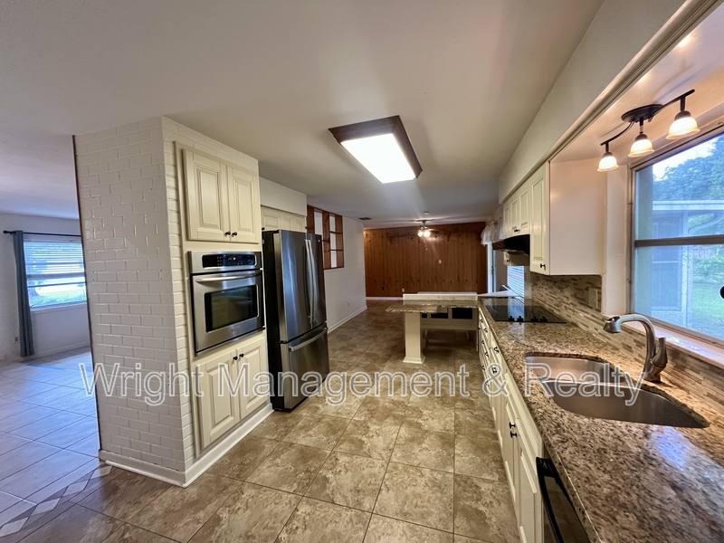 Apartment for rent at 58 Arnoni Dr, Dunedin, FL 34698