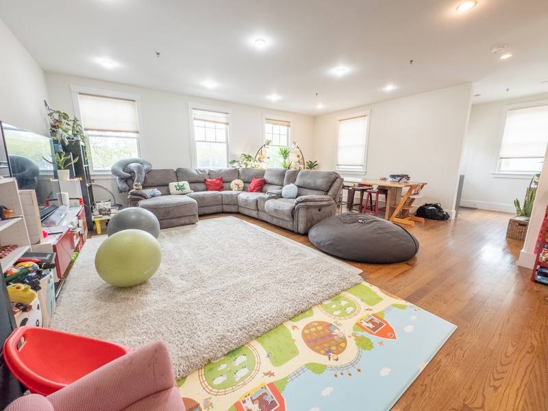 Townhouse for rent at 9 Montague St #C, Cambridge, MA 02139
