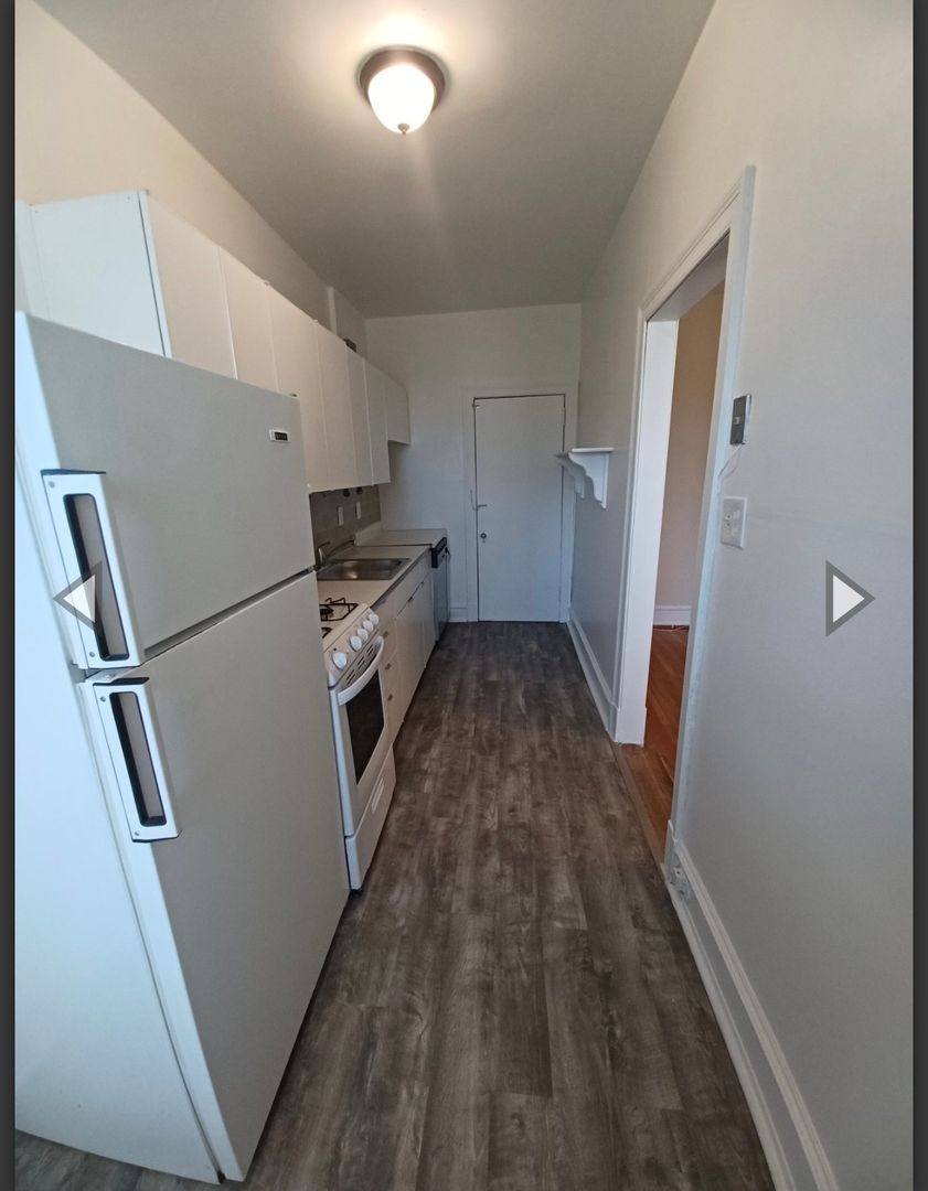 Apartment for rent at 274 Kings Highway E, Haddonfield, NJ 08033