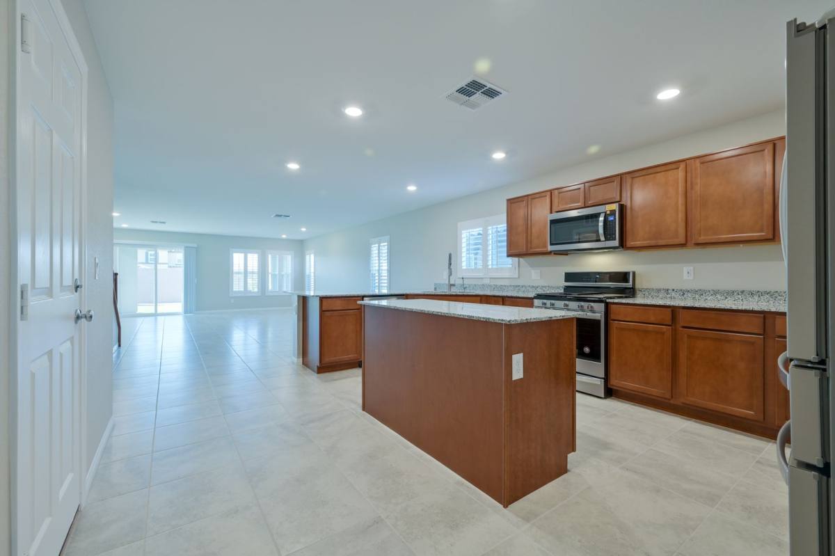 House for rent at 9792 Newcastle Spring Ave, Las Vegas, NV 89178