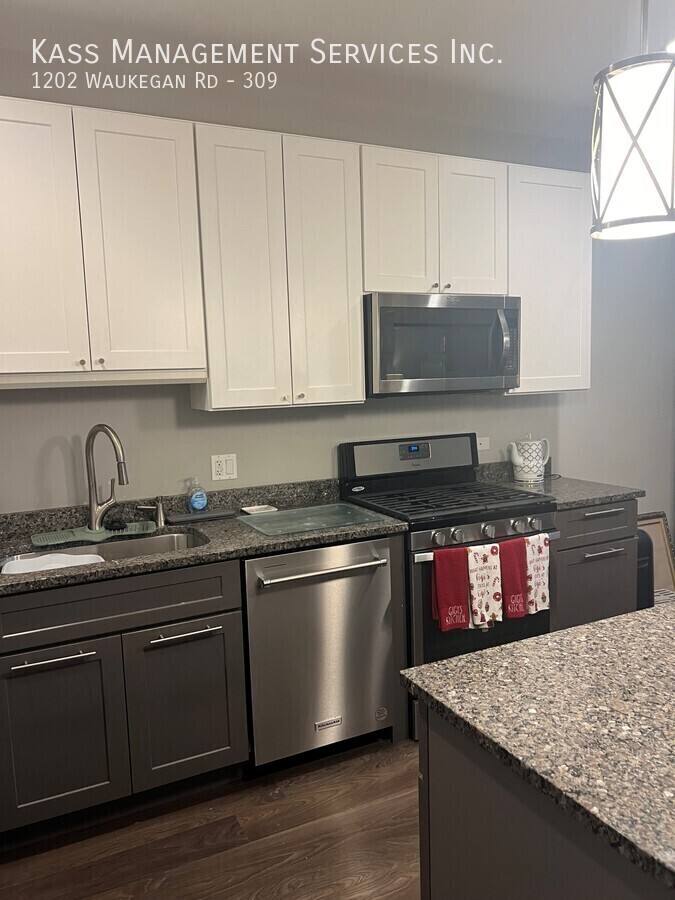 Apartment for rent at 1202 Waukegan Rd #309, Glenview, IL 60025